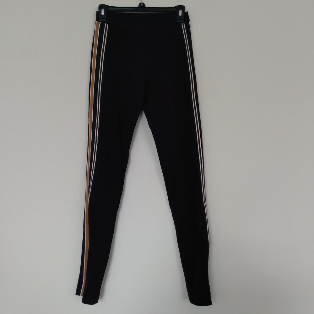 BCBGMaxAzria Legging